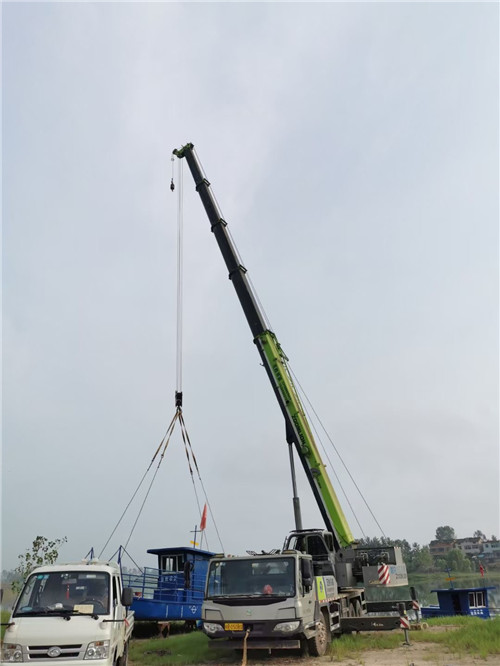 温泉县桥梁建设吊装案例